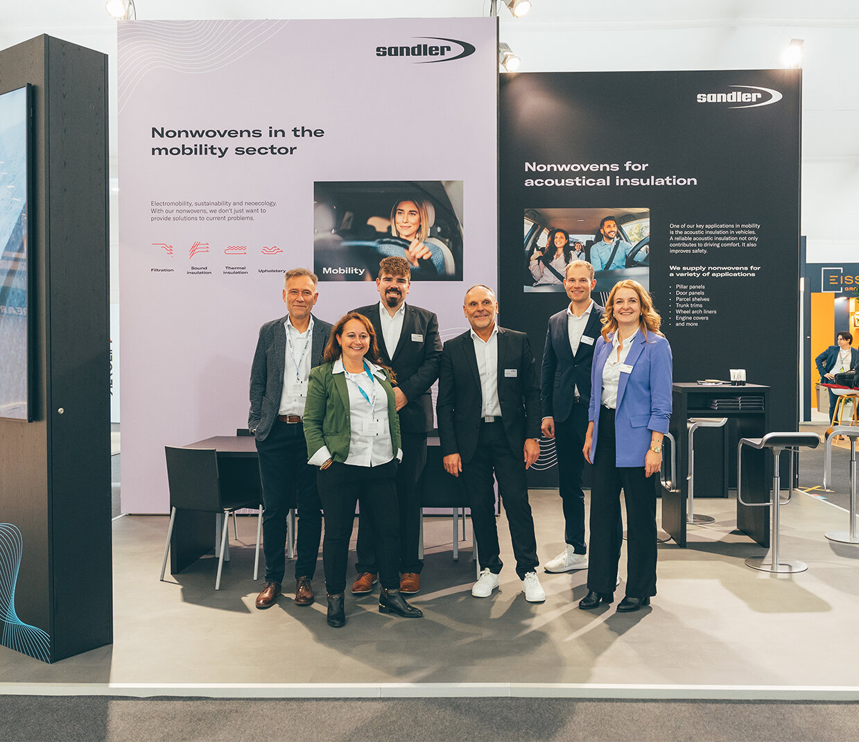Sandler Messeauftritt Nonwoves mit Messeteam | Sandler Group